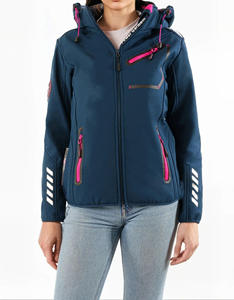 Veste Softshell Classique pour Femmes, Vêtement de Sport, Fermeture Éclair, Capuche, Respirante, Coupe Décontractée, Coupe Moderne, Vente en Gros, Coupe-Vent, Confort - Product Image 5