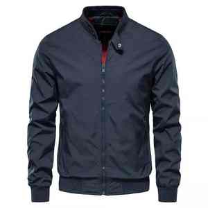 Veste bomber en toile imperméable et coupe-vent pour homme avec logo sur le devant, vêtement d'extérieur d'hiver pour un style urbain - Product Image 3