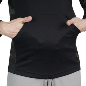 เสื้อแร็กแลนผู้ชายน้ำหนักเบาสำหรับฤดูร้อน ผ้าโพลีเอสเตอร์ 100% ป้องกันรังสียูวี แห้งเร็ว ระบายอากาศได้ดี ทรงพอดีตัว ลายพราง P1G UA - Product Image 3