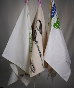 Serviettes de cuisine carrées jetables écologiques en coton 100% à motif floral, hypoallergéniques, à séchage rapide, avec logo personnalisé imprimé, en vrac - Product Image 4