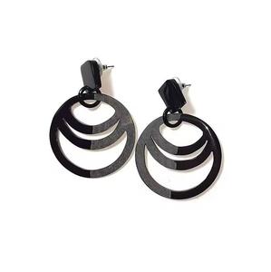 Pendientes de Aro de Cuerno de Buey, Joyería Tribal de Moda, Fabricante y Proveedor de la India, para Fiestas y Eventos - Product Image 2