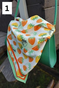 Pañuelo Étnico Personalizado para Despedida de Soltera, de Satén y Seda, Reutilizable y Ecológico, Regalos Personalizados para Damas de Honor, Recuerdos de Fiesta - Product Image 3