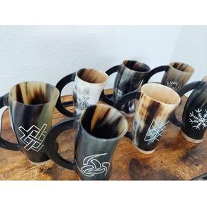 Copa de cuerno vikingo Tradicional hecha a mano Cuerno de búfalo Drinkware - Product Image 2