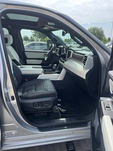 Toyota Tundra Capstone 2024 Usada - Product Image 4