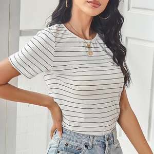 Camisetas ajustadas de alta calidad para mujer, transpirables, fabricación OEM, logotipo personalizado, ropa de calle impresa, cuello redondo, bordado, sólido - Product Image 3