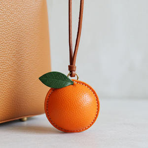 Accesorios de encantos de llavero de cuero de acero inoxidable personalizado de fruta Linda - Product Image 3