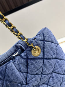 Sac à bandoulière pour femme en denim rétro matelassé avec chaîne, design plissé, grande capacité, sac élégant, nouveauté 2025 - Product Image 6