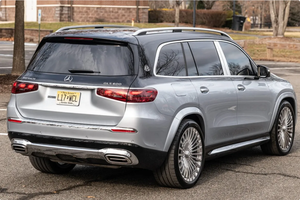 LISTO PARA CONDUCIR - USADO, VOLANTE A LA IZQUIERDA |   CONDUCCIÓN DERECHA |   MERCEDES-MAYBACH GLS600 2025 - Product Image 3