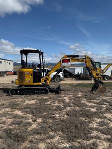 Venta al por mayor usado Mini excavadora sobre orugas CAT 303CR Mini excavadora para la venta - Product Image 4