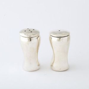 Saleros y Pimenteros de Metal, Esenciales Modernos para la Cocina y el Comedor, Tarro Dorado para Condimentos, Decoración para Mesa de Comedor Estilo Rústico - Product Image 6