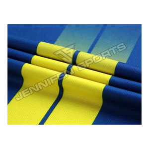 Equipo de fútbol personalizado para hombres, conjunto completo de uniforme que incluye calcetines, sublimación impresa en venta - Product Image 5