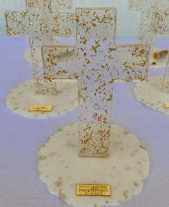 Epoxy Resin Customized Sculpture with <b>Gold</b> Leaf Artistic Letters Home Decoration Piece Glazed Technique Wedding Decoration Gift - Product Image 6