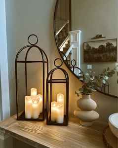 Lanternes décoratives durables en métal avec la construction vigoureuse de fer appropriée aux parties extérieures de famille d'événements - Product Image 2