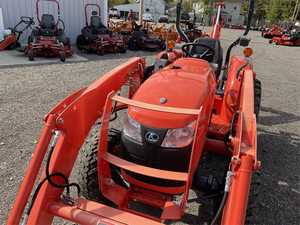 รถตัก L2501ขนาดเล็ก2022 Kubota พร้อมส่วนประกอบหลักของระบบไฮดรอลิก KYB ประกอบด้วยเครื่องยนต์ปั๊มเกียร์เกียร์ - Product Image 2