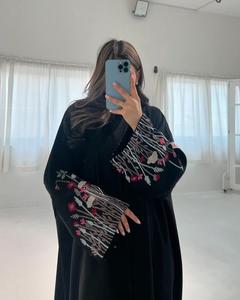 ชุดอาบายะห์ผ้าไหมซาตินหรูหราสั่งทำขายส่ง ป้องกันรอยยับ แขนยาว งานแฮนด์เมด คุณภาพสูง สไตล์ดูไบ สำหรับผู้ใหญ่ ผู้หญิงมุสลิมแบบดั้งเดิม - Product Image 1