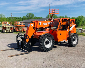 Chariot télescopique diesel JLG SkyTrak 8042 à forte capacité (2722 kg) pour la construction - Vente chaude - Product Image 6