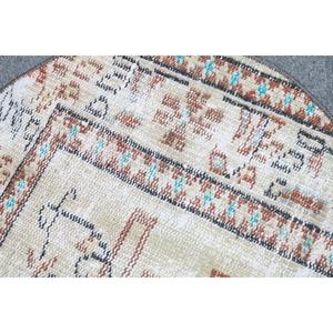 Vintage 2.5x1.5 ft Rug, Turkish Rug, <b>Brown</b> Polka dot Rug <b>Wool</b> - Product Image 5