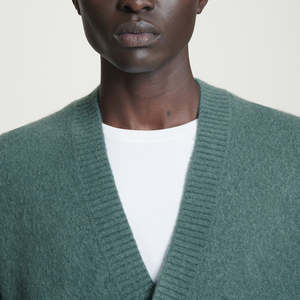 High Quality Custom <b>Men's</b> Spring V-Neck <b>Cardigan</b> Solid Color Button Decoration <b>Knitted</b> Business Casual Jacket - Product Image 2