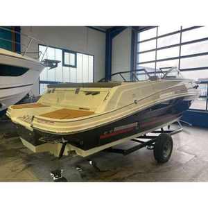 Lancha Motora Bayliner VR6COB 2025 con 1 Motor de 225-250 CV, Dimensiones 6.84x2.45m - Product Image 6
