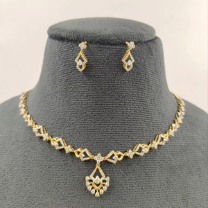 Elegante exquisito conjunto de collar de diamantes de oro rosa y blanco Colección de joyas Premium - Product Image 1