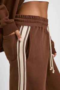OEM Wholesale Jogging <b>Sweat</b> <b>Pants</b> <b>Women</b> Heavyweight Oversized Unisex Cotton Baggy Sweatpants Straight Wide Leg ladies Sweatpants - Product Image 5