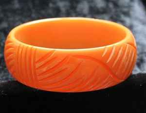 Ladies Colorful Flower Epoxy <b>Clear</b> <b>Resin</b> Hand Bracelet New Design Wood <b>Resin</b> Jewelry Bangle Fashionable Hand Bangle - Product Image 2