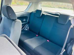 Suzuki Swift 1.3 2011 Usado, Volante a la Izquierda/Derecha - Product Image 3