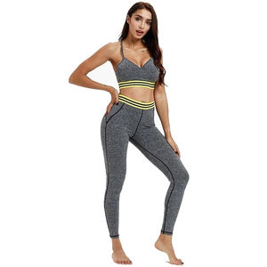 Conjunto de Yoga Cómodo para Mujer, Diseño Sólido de 2 Piezas, Ropa Deportiva Personalizada, Talla Grande, Estilo Urbano - Product Image 1