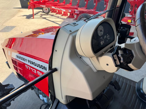 รถแทรกเตอร์ฟาร์ม 130 แรงม้า Massey Ferguson 5713SL ขับเคลื่อน 4 ล้อ รถแทรกเตอร์การเกษตร Dyna-4 แบบมีห้องโดยสาร สำหรับขาย - Product Image 6