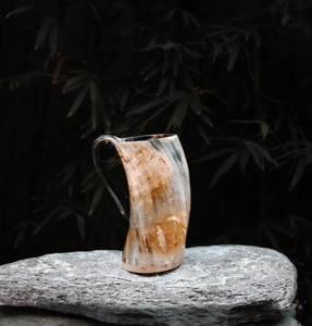 แก้วมักฮอร์นลายเซ็นโดยงานฝีมือรูปพระจันทร์เสี้ยวผลงานชิ้นเอกของความซับซ้อนแบบชนบทโดย tradebit - Product Image 5