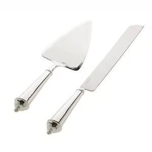 Juego de Cuchillos para Servir Pastel de Bodas de Acero Inoxidable de Primera Calidad, Hecho a Mano - Product Image 1