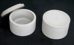 Caja de Joyería de Estilo Rústico para Anillos, Diseño Nuevo, de Piedra Blanca, Geométrica, Hexagonal, Esmaltada - Product Image 2