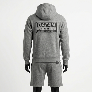 Ensemble sweat à capuche et short pour homme, coton polyester molletonné premium 300 GSM, doux et chaud, gris, logo personnalisé - Product Image 4