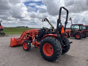 2025 KUBOTA LX2620HSD comprar barato usado tractor Kubota - Product Image 4