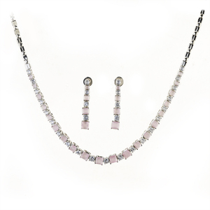 Conjunto de collar de circonita cúbica rosa de diseñador de joyería de moda de estilo delicado con chapado en rodio 422152 para mujer - Product Image 1