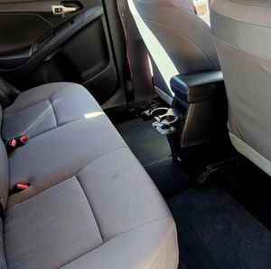 Utilisé en 2013 pour Matrix Turbo AWD, berline en cuir avec intérieur clair - Product Image 3