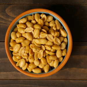 Paquet en vrac de cacahuètes indiennes grillées salées avec texture croustillante au goût naturel-pour grignoter du beurre de cacahuète emballé dans des sacs - Product Image 2