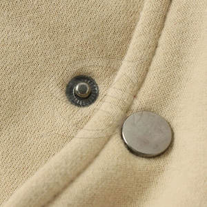 Veste d'hiver chaude de type lettreman pour homme avec doublure intérieure douce, tissu de qualité supérieure et sensation légère, adaptée aux tenues de tous les jours - Product Image 4