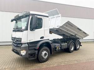 Nouveau Camion Tracteur Lourd Mercedes-Benz AROCS 2645 6x4 Euro6 2025 avec Transmission Automatique, Caméra 360°, Conduite à Gauche, 31-40T, À Vendre - Product Image 3