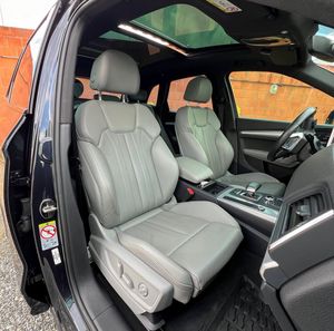 ยานพาหนะใหม่7เกียร์อัตโนมัติ2019 Audis Q5มือสองอย่างหมดจด