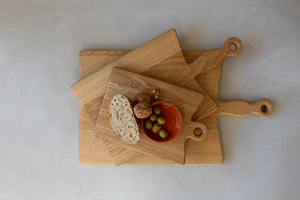 เขียงไม้พร้อมด้ามจับยาว เหมาะสำหรับการอบแป้ง ขนม และการเตรียมอาหารอเนกประสงค์ในครัว ขายส่งจากอินเดีย - Product Image 4