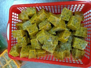 Conservation du sirop de fruit de la passion congelé de qualité supérieure origine Vietnam quantités en vrac pas cher prix ReadyWhatsap 0084 989 322 607 - Product Image 3