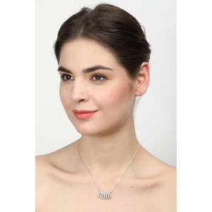 Colgante CLARA Ayla con Cadena, Plata de Ley 925, Bañado en Rodio, Colgantes y Dijes Finos, Regalo para Mujeres y Niñas - Product Image 5
