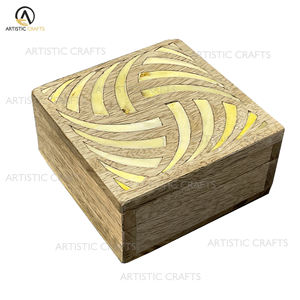 Boîte décorative de luxe faite à la main en bois de manguier écologique fabriquée à la main - Product Image 2