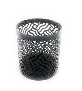 Bougeoir photophore en aluminium couleur argent Fait à la main Fantaisie Luxe Table Ware Décoratif Unique Photophore Bougeoir - Product Image 2