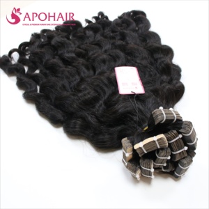 Venta al por mayor de alta calidad de color negro de cinta Normal extensiones de cabello Remy cuerpo ondulado extensiones de cinta Normal 100% cabello humano - Product Image 6