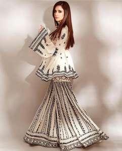 Nuevo estilo Kurti Sharara con mangas de trabajo bordadas Havvy Georgette con trabajo de bordado Heavy Micro Cotton Palazzo - Product Image 1