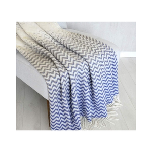 Jeté de canapé décoratif en viscose de bambou couleur vin, 50x60 pouces, fabriqué en Inde, qualité export, idéal pour les détaillants de décoration minimaliste - Product Image 5