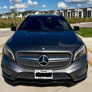 Mercedes-Benz GLA45 AMG 2015 Usado, Motor Turbo de 4 Cilindros y 355 hp - Product Image 1
