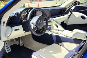 LEXUS LC 500 COUPE ปี 2024 สภาพใหม่เอี่ยม พร้อมส่ง - Product Image 4